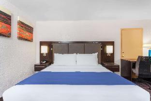 Days Inn By Wyndham Woodbury Long Island Oda fotoğraf